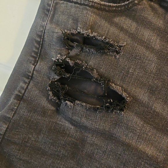 American Eagle Outfitters Hi Rise Shortie Distressed Black Denim Shorts - Picture 2 of 6